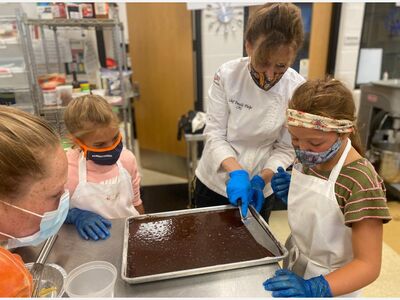 Baking FUNdamentals for Kids is a Baking Class for Kids